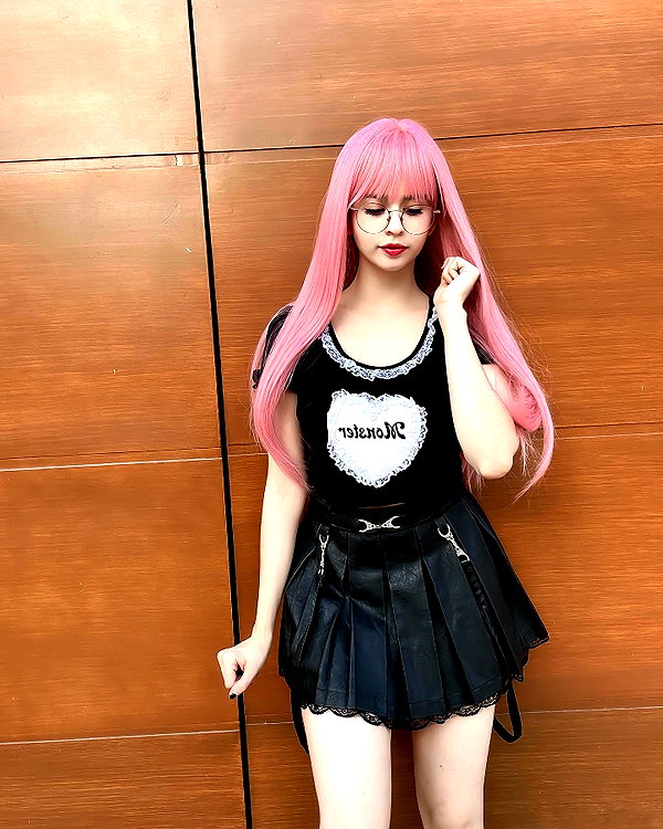 luly1980s instagram image archive image