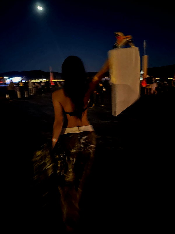 cait.knight instagram image archive image