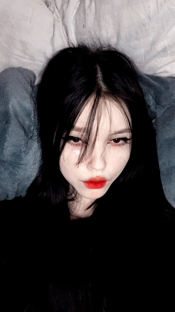 glowmoonshorty instagram image archive image