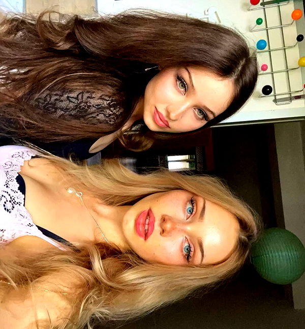 baddiesessence instagram image archive image