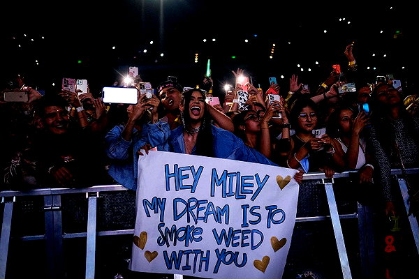 mileycyrus instagram image archive image