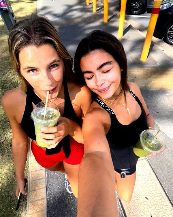 oliviaphillipps instagram image archive image