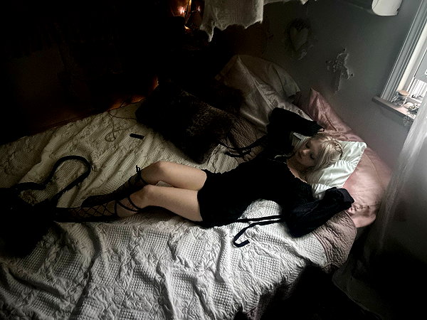 ash.onme instagram image archive image