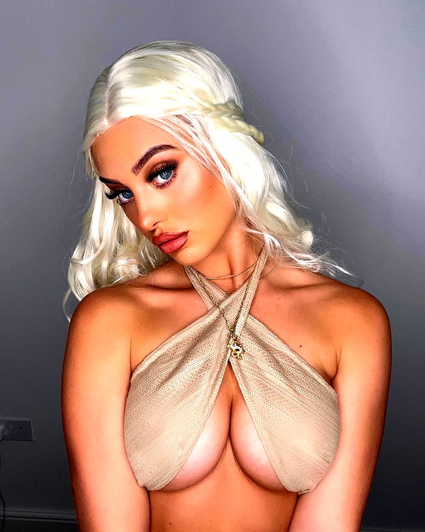 rhiannonbluee instagram image archive image