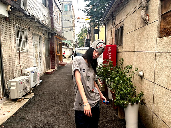 srillun instagram image archive image