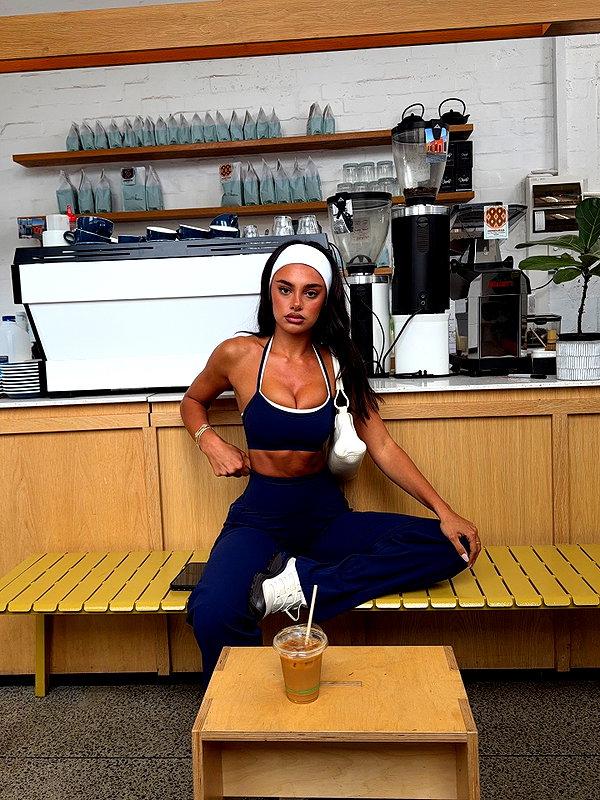 godbless_jess instagram image archive image