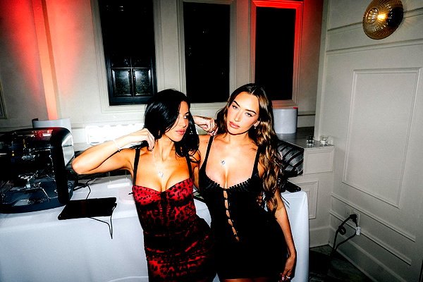 staskaranikolaou instagram image archive image