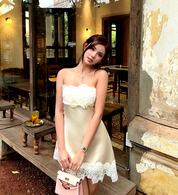 lyhythuedoxinh instagram image archive image
