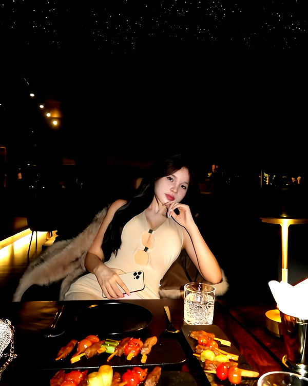lyhythuedoxinh instagram image archive image