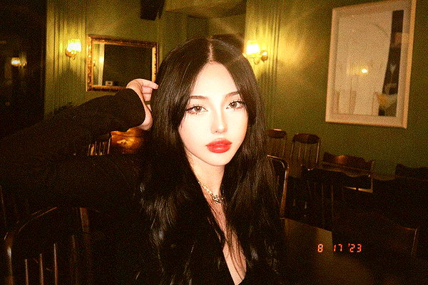 yuna_1_27 instagram image archive image