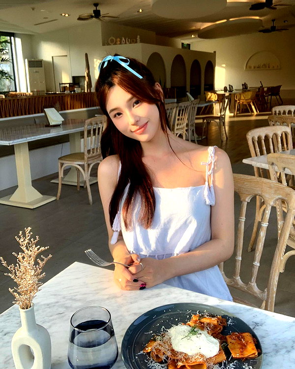 jiw_____n instagram image archive image