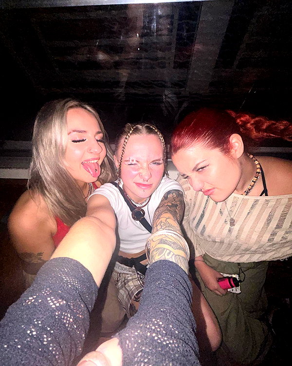 charley.chambers instagram image archive image