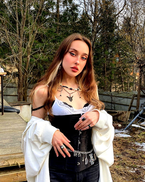 leanxhrt instagram image archive image