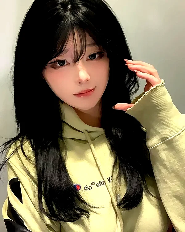 yingyinng_ instagram image archive image