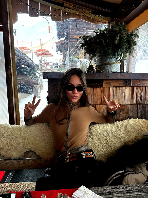 ninastodden instagram image archive image