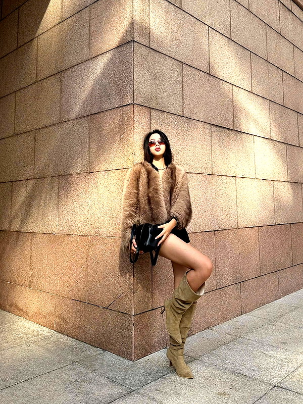 lyhythuedoxinh instagram image archive image