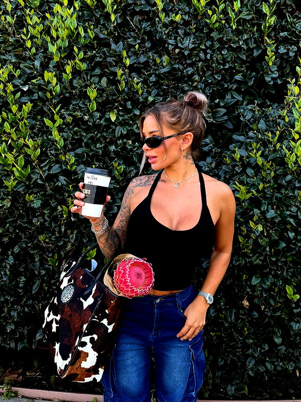 itshayleydavies instagram image archive image