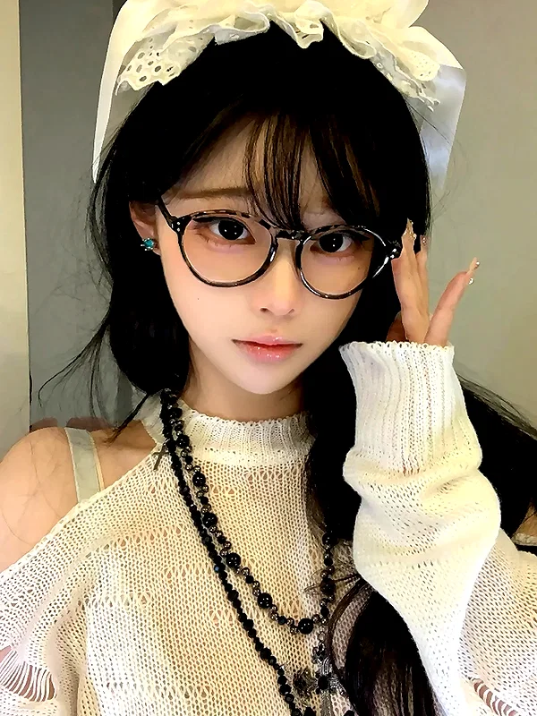 yingyinng_ instagram image archive image