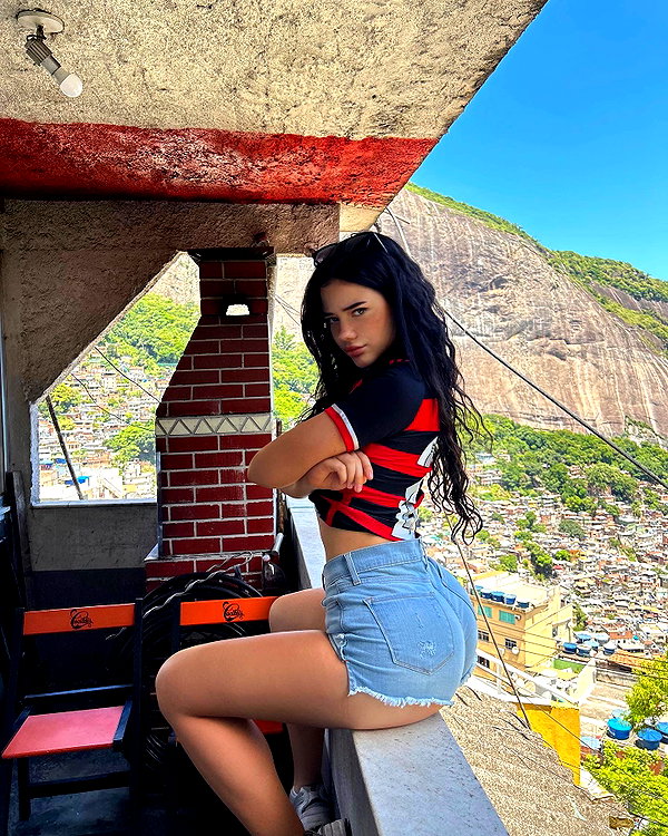 vanessa.rhd instagram image archive image