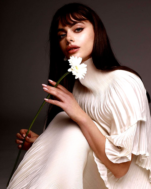 yaelshelbia instagram image archive image