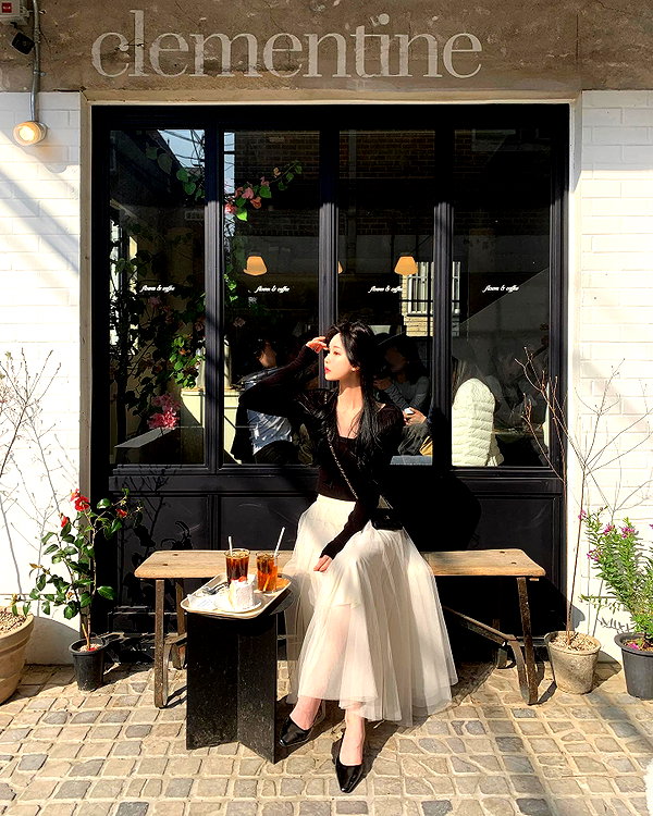 daxbin instagram image archive image