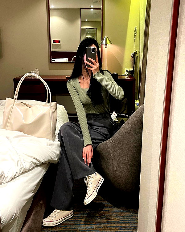 daxbin instagram image archive image