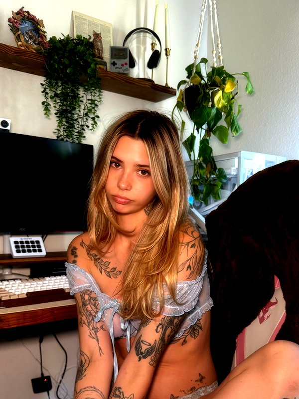 natalieexking instagram image archive image