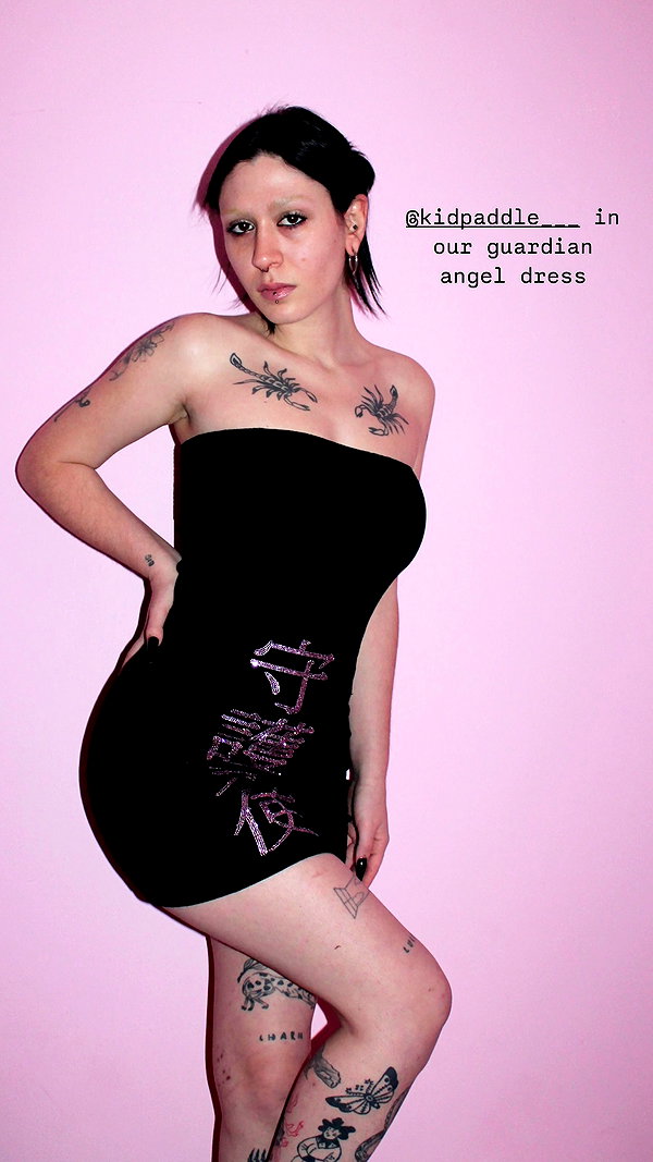Archived image from @cyberangelz.shop on Instagram