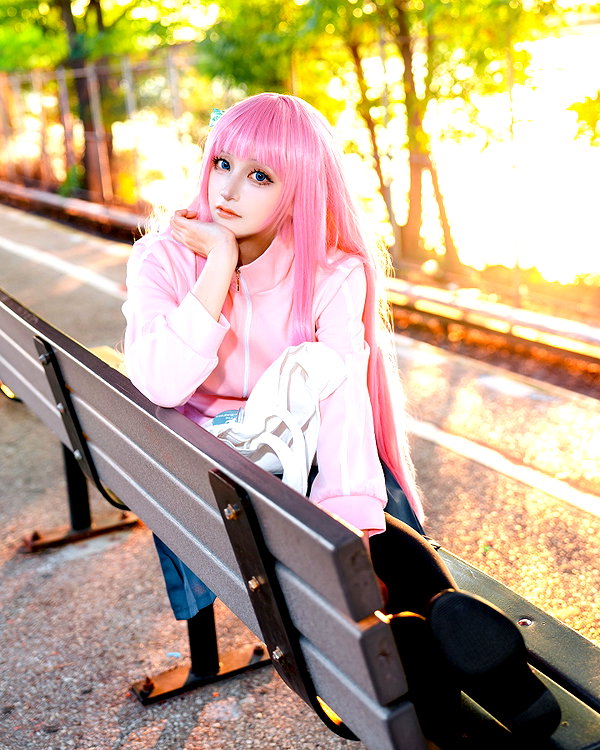 miee_cos instagram image archive image