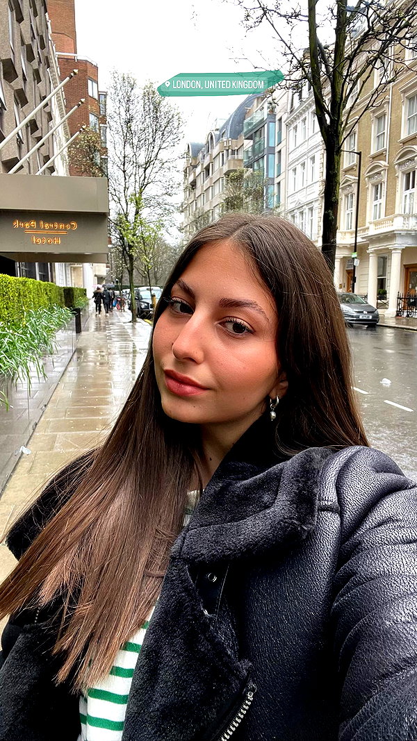 viki_dominev instagram image archive image