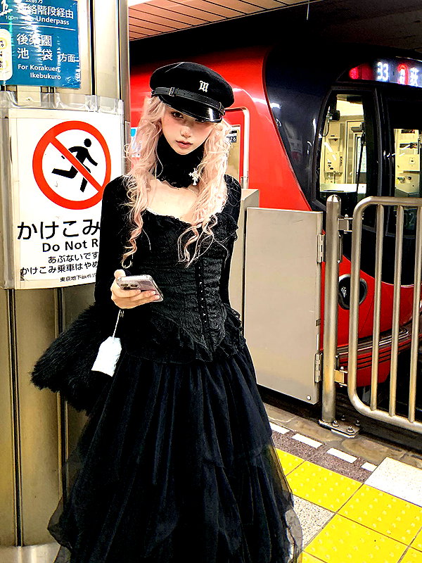 gakioyo instagram image archive image