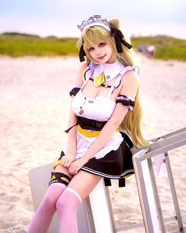 xier_cos instagram image archive image