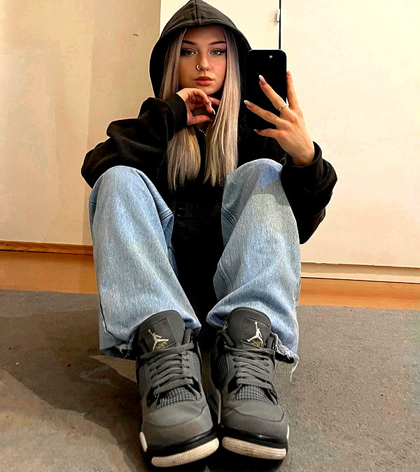 kiara.jlks instagram image archive image