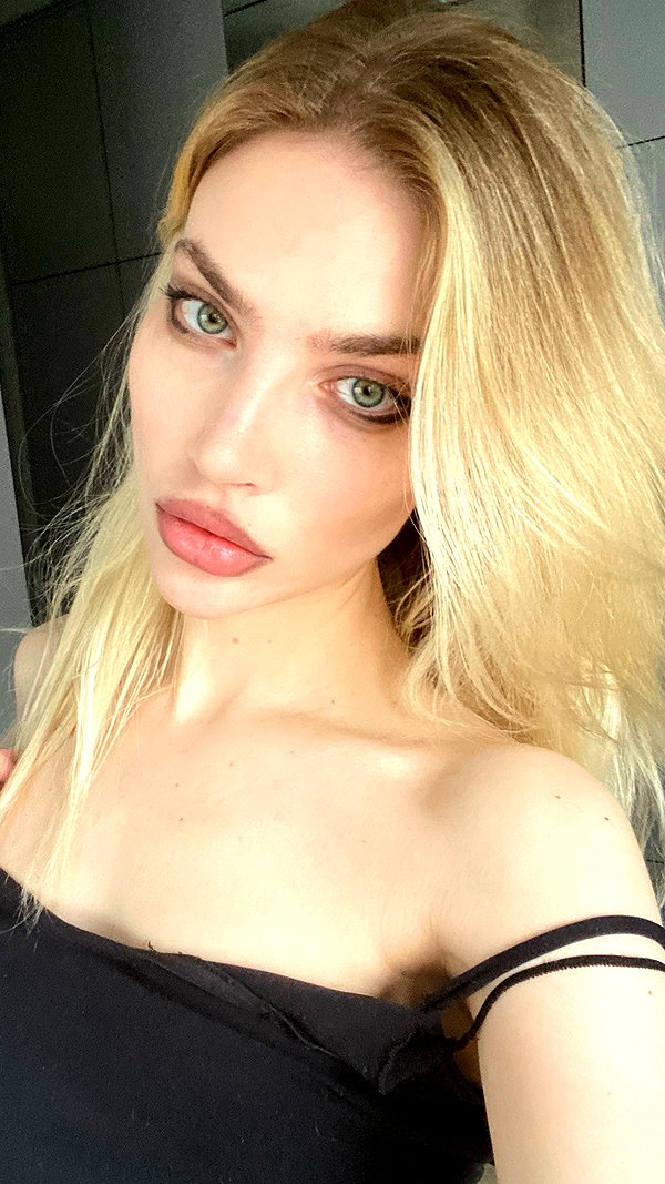 alien.hanna instagram image archive image
