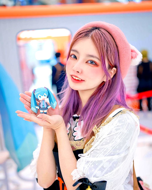 erokochiba instagram image archive image