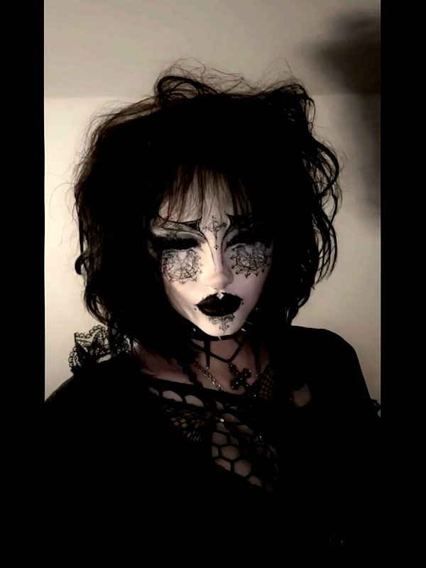 darkblueyoshii instagram image archive image
