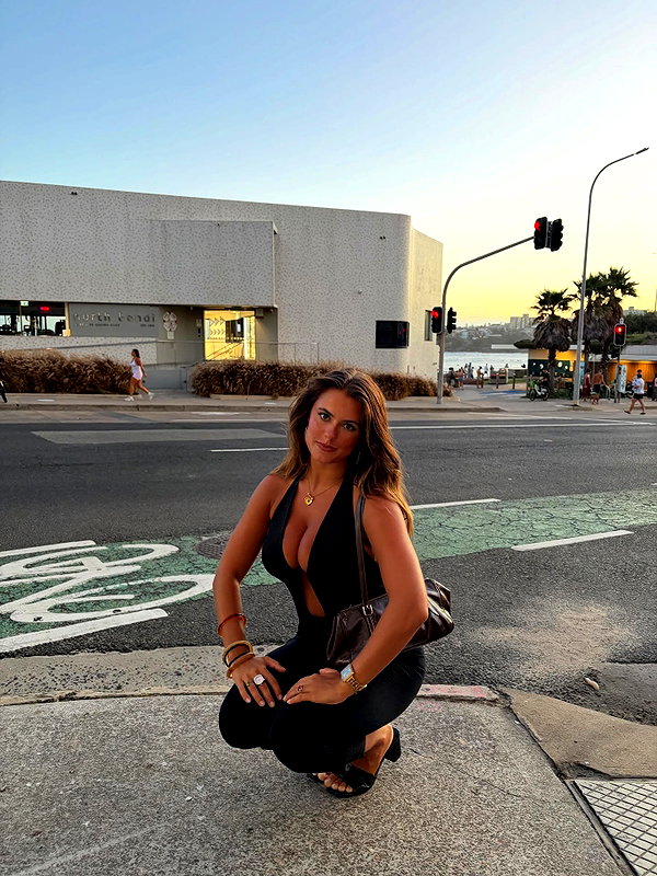 isabella.lauren instagram image archive image