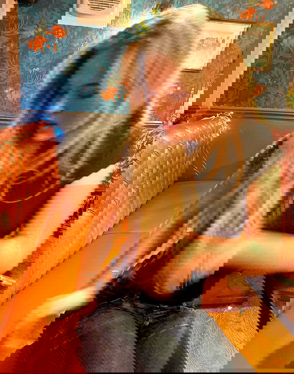 kitty.elliss kitty.elliss archive image