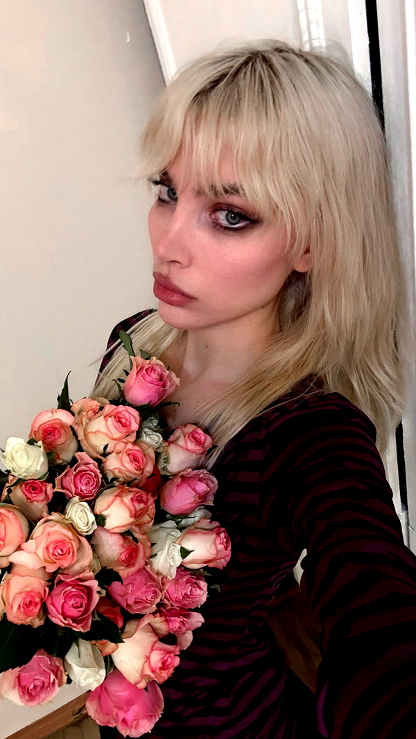 alien.hanna instagram image archive image