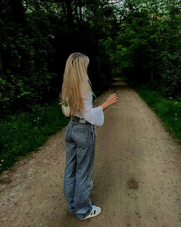 danamrts instagram image archive image