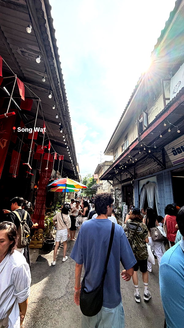dana_ratushany instagram image archive image