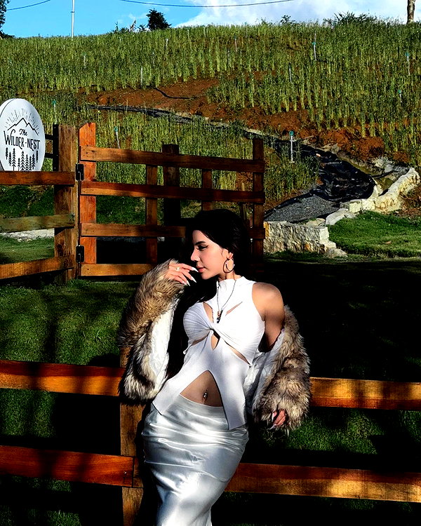 lyhythuedoxinh instagram image archive image