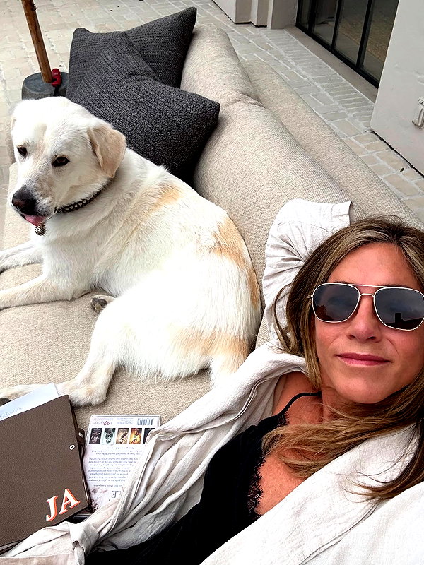 jenniferaniston instagram image archive image