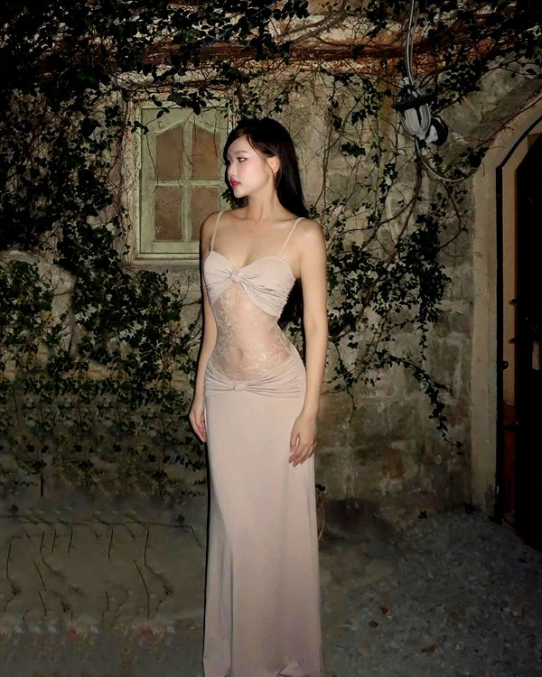 lyhythuedoxinh instagram image archive image