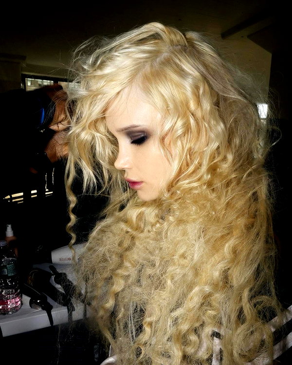 ch111oe instagram image archive image