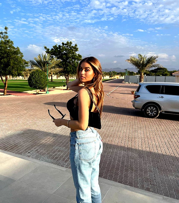 zoeliss instagram image archive image
