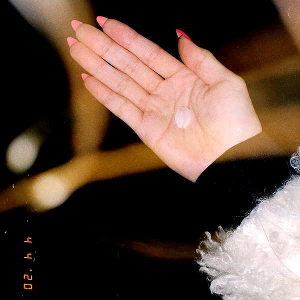 dear.zia instagram image archive image