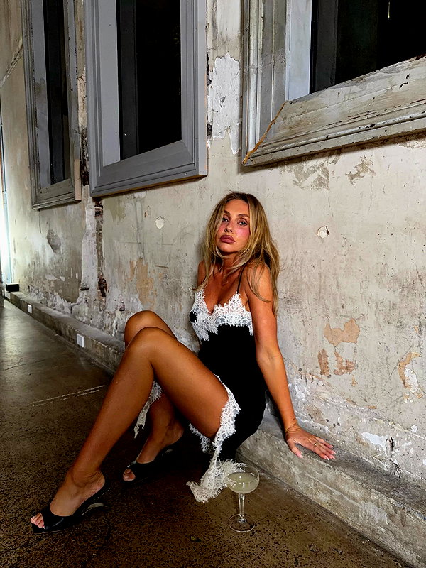 Archived image from @edenharper on Instagram
