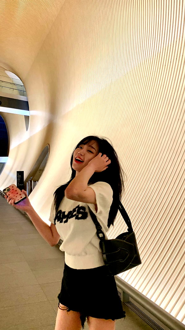 hyeweon__ archive image