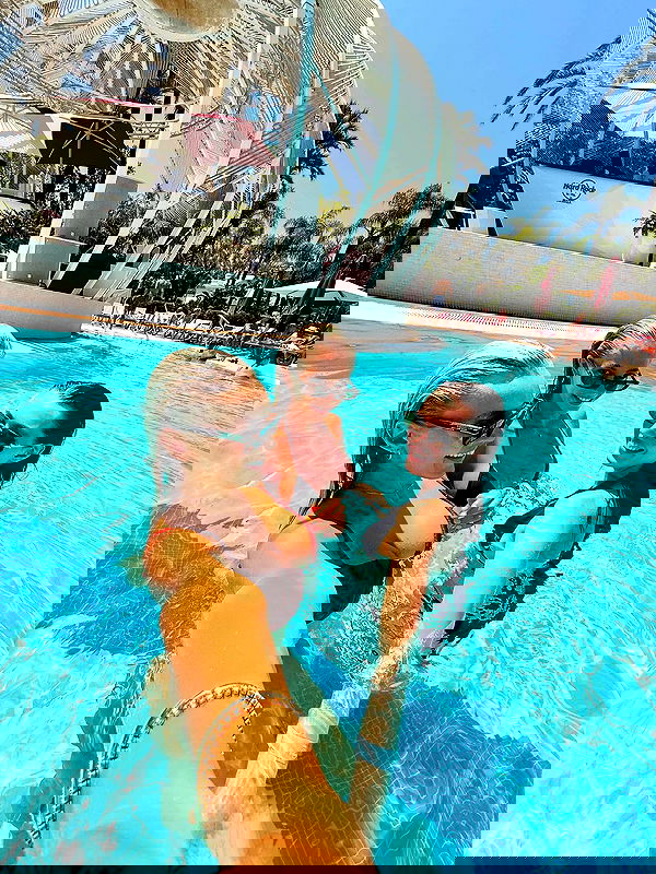 alexis.blond alexis.blond archive image